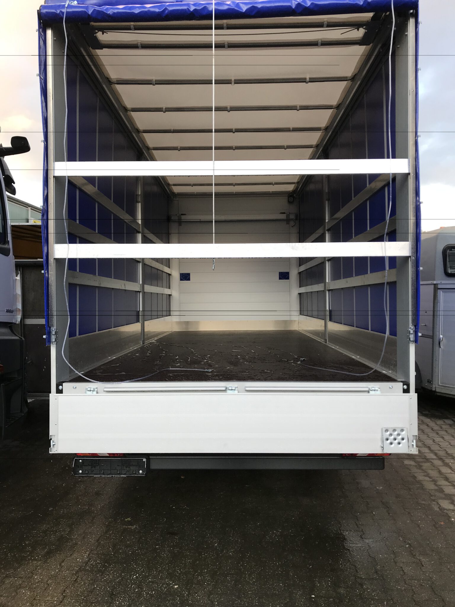 Plane Und Spriegel Robertz Fahrzeugbau