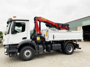 Palfinger Ladekran auf Meiller 3 Seiten Kipper